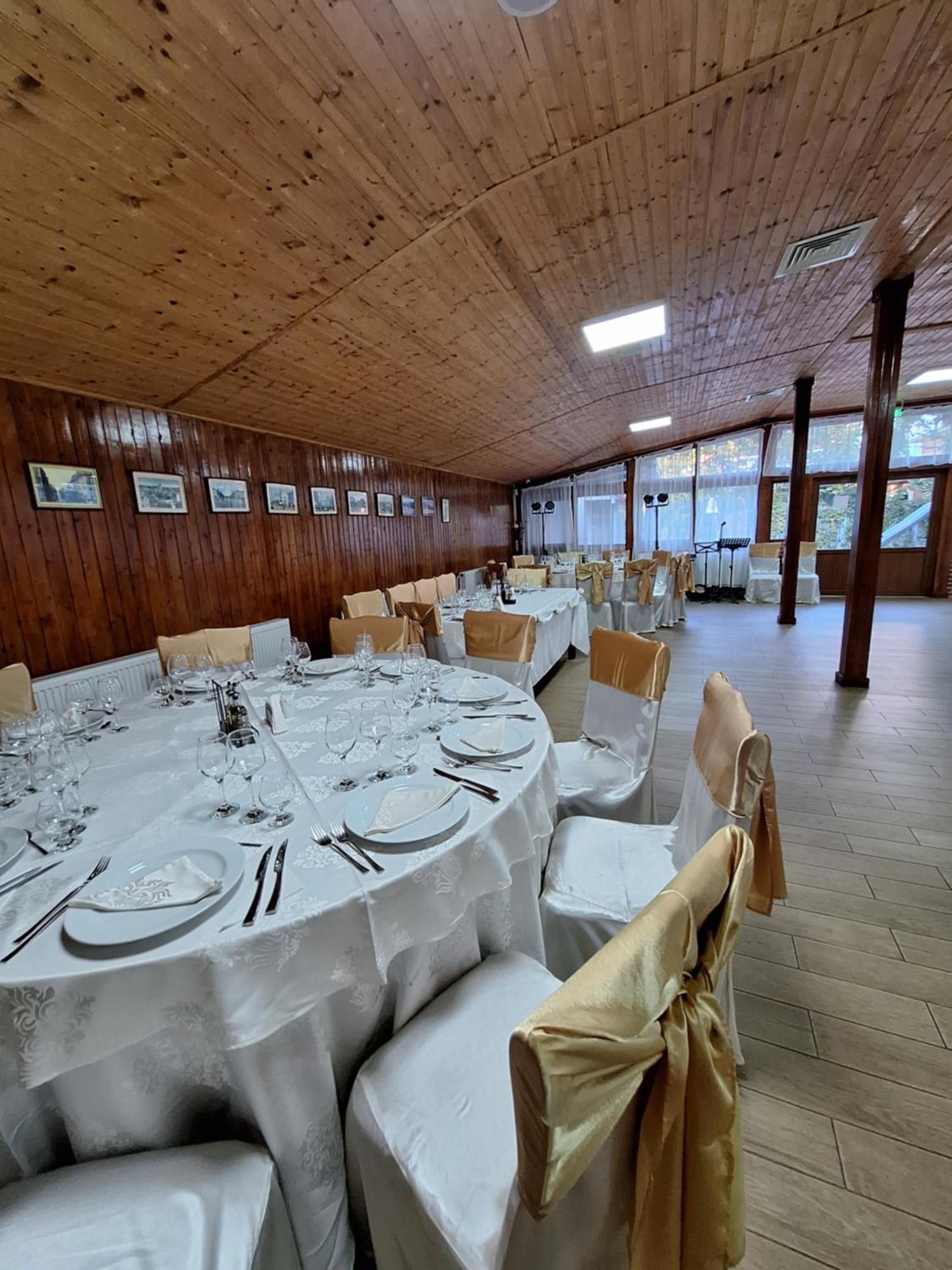 Pensiunea Sabrina Baile Lacu Sarat Extérieur photo